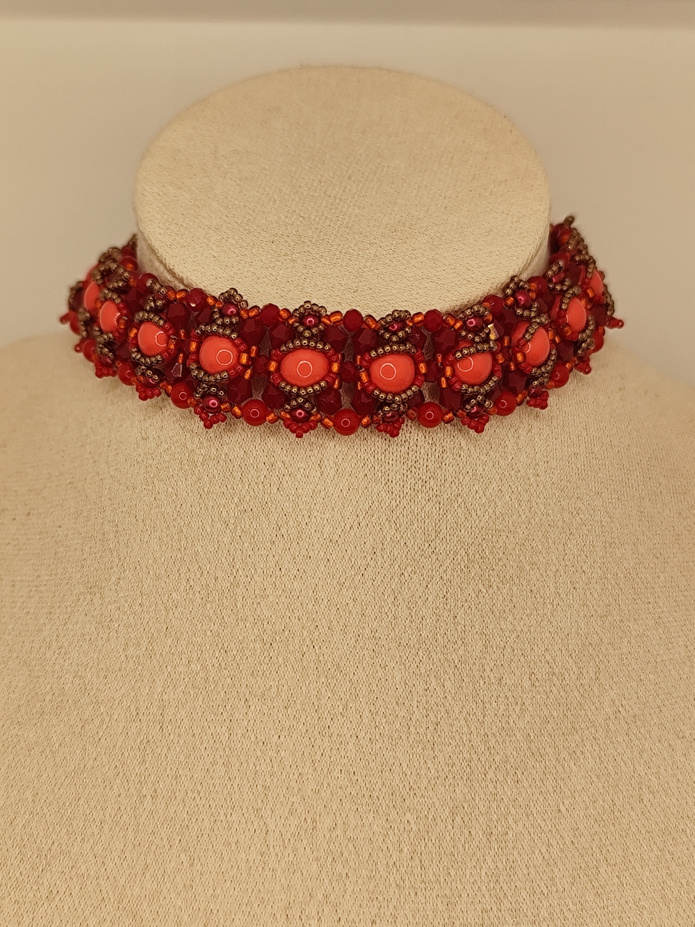 Red Beaded Floral Choker Necklace - Women Jewelry